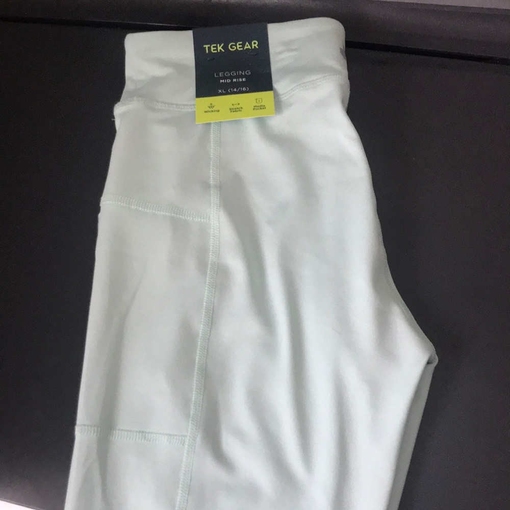 Tek gear mid rise leggings size XL